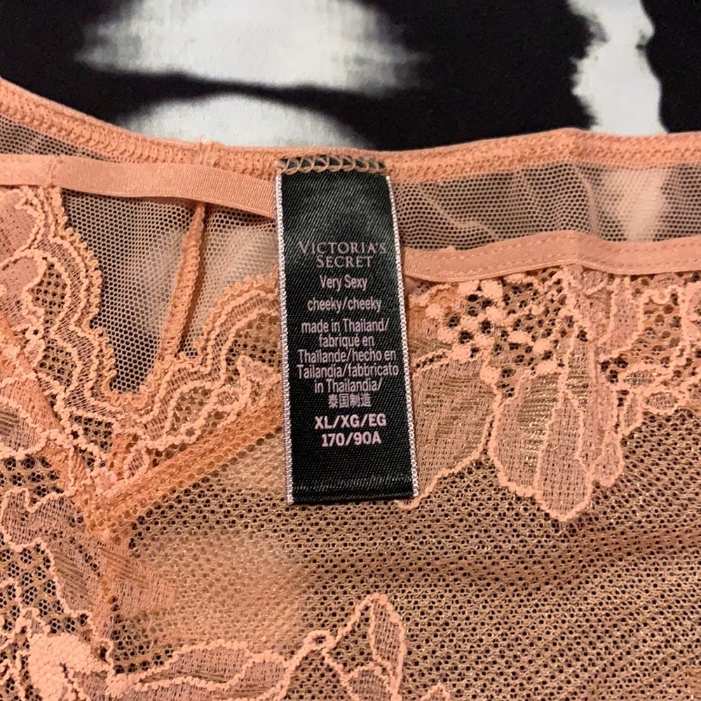 Victoria's Secret panty NWOT SIZE XL